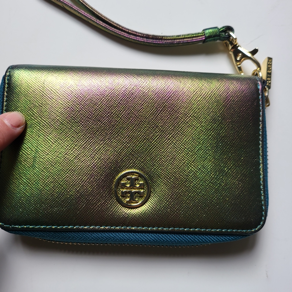 Tory Burch Iridescent Wristlet EUC